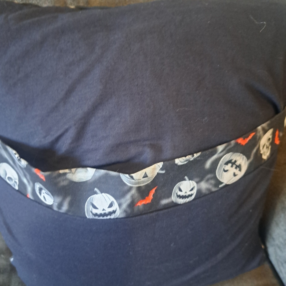 Halloween Skull and Pumpkin Throw Pillow Cover - Picture 3 of 3
